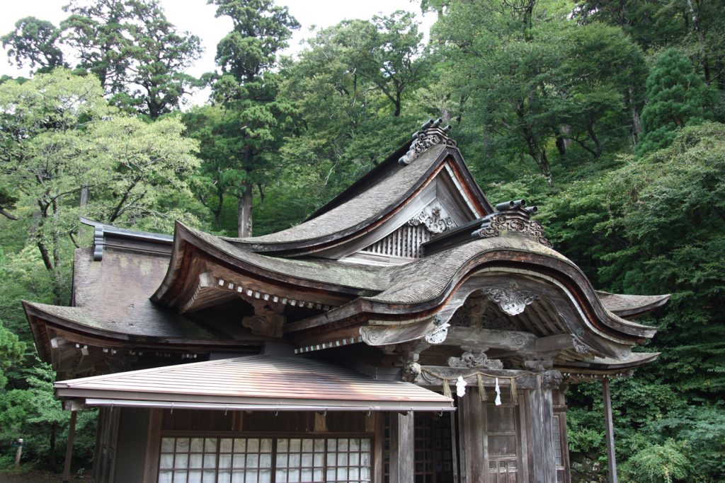 Die Gongenzukuri-Architektur in Japan.