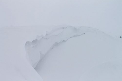 Schneeschuhwanderungen und Skitouren in Asahidake, Hokkaido, Japan.