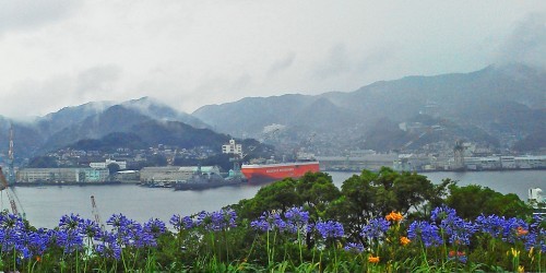 Jardines de Glover, placentero paseo bajo la lluvia en Nagasaki