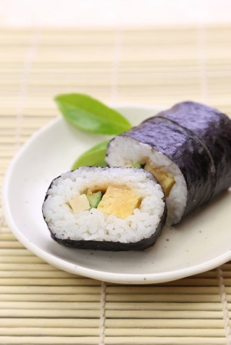 plato sushi vegetariano