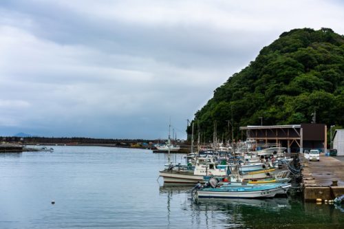 Barcos de pesca atracados en el puerto de Takahama
