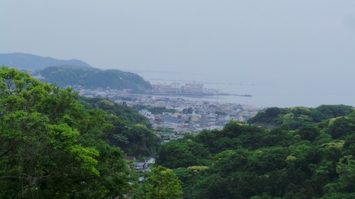 Vue du parc Genjiyama  à Kamakura
