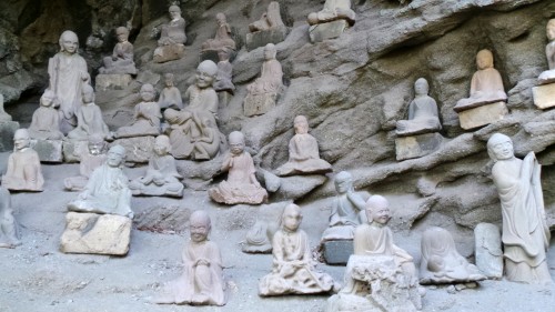 Les 1500 statues d’arhat du temple Nihonji à Nokogiriyama