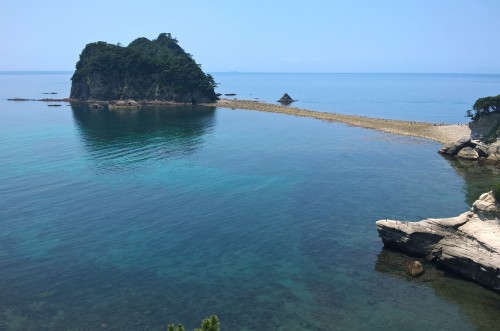 Une journée ensoleillée à Dôgashima, sur la péninsule d’Izu
