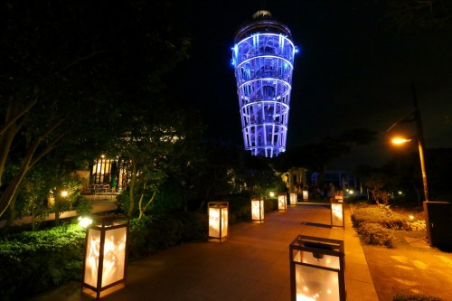 Un mois d'août spectaculaire avec le Festival des Lanternes d'Enoshima