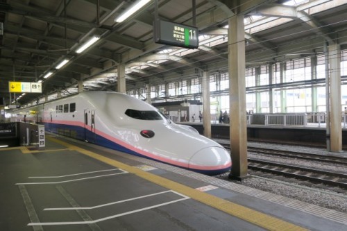 Le Shinkansen pour se rendre à Yamakoshi, dans la préfécture de Niigata