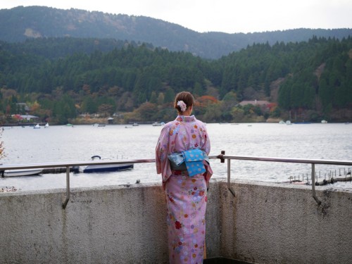 Lac Ashi, Hotel Prince Hakone, Seibu, Mont Fuji, Japon, Kimono