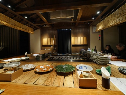 Guesthouse Shiromachi, Ozu, Ehime, Japon, Robatayaki, restaurant Aburaya