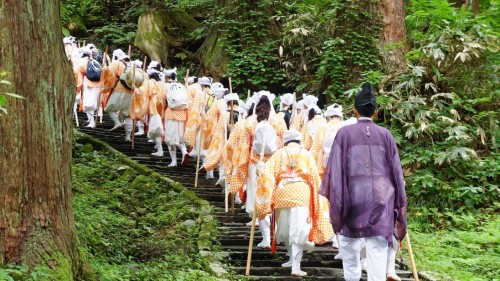 Shonai Kotsu, montagnes sacrés, Japon, Shugendo, Tohoku