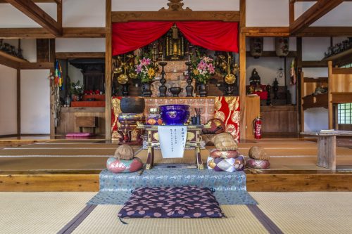 Zen time during a tea ceremony at a Buddhist temple in Gifu Prefecture, Japan