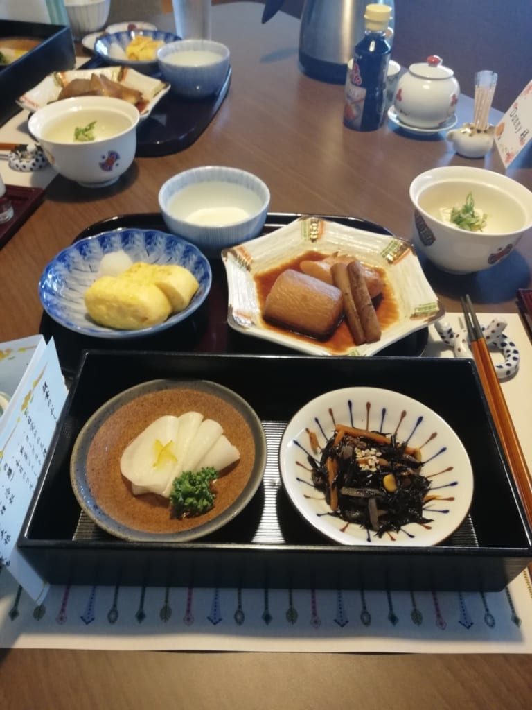 Petit déjeuner japonais du ryokan Kafutei à Kyushu