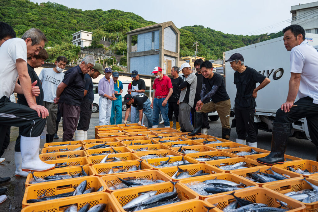 Le port d'Arida et les pêcheurs