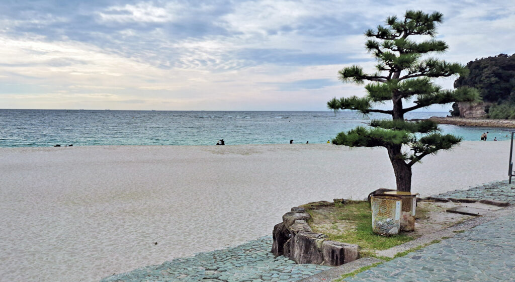 Plage de Shirahama à Wakayama