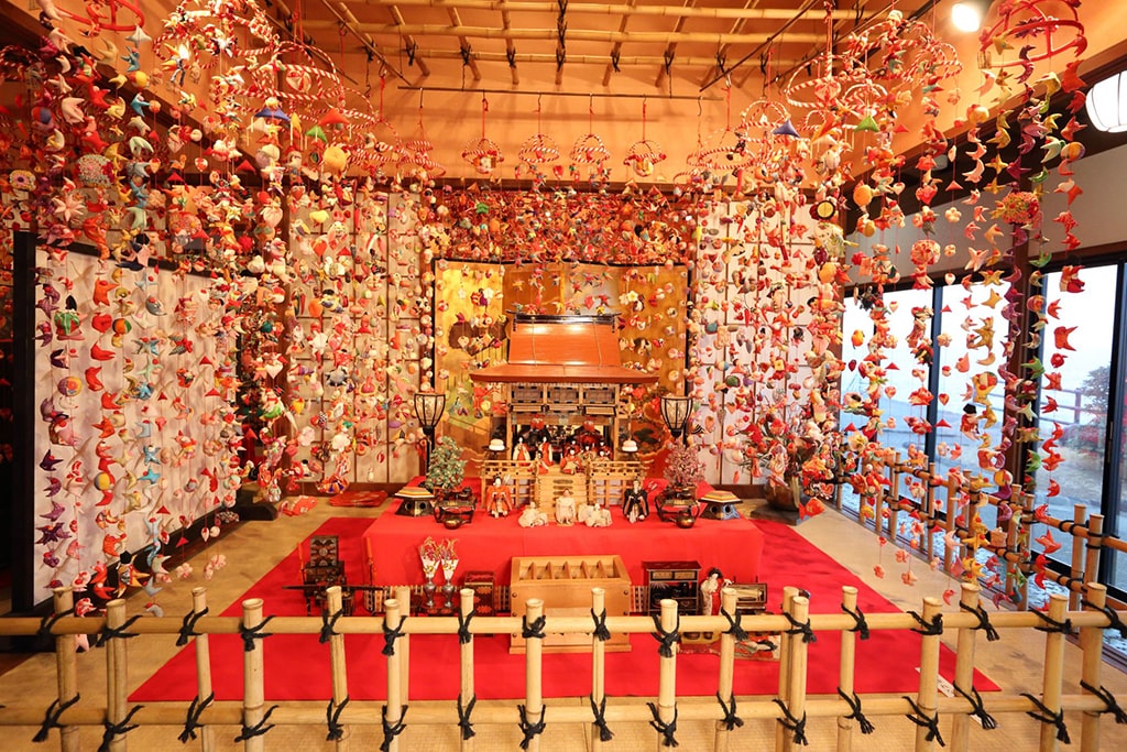 Ricca esposizione per l’Hina Matsuri a Shizuoka, in Giappone