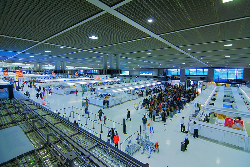 Terminal partenze all'aeroporto di Narita