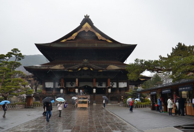 Nagano's famous temple: Zenkō-ji