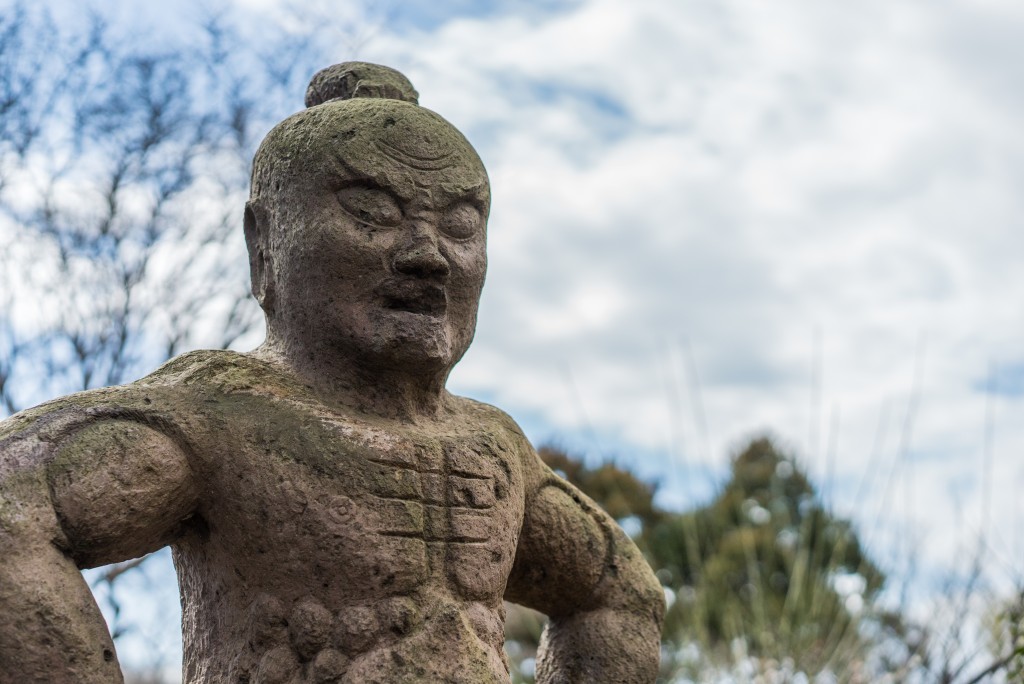 statue at Soba Restaurant in Kamakura: Rai Tei