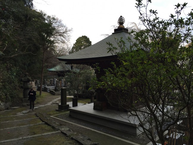 Ankokuron-ji temple grounds