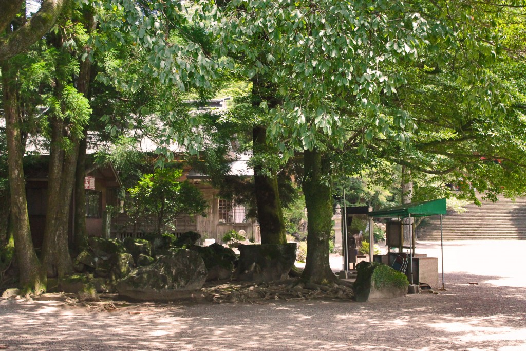 Little town before Kirishima Jingu Shrine.