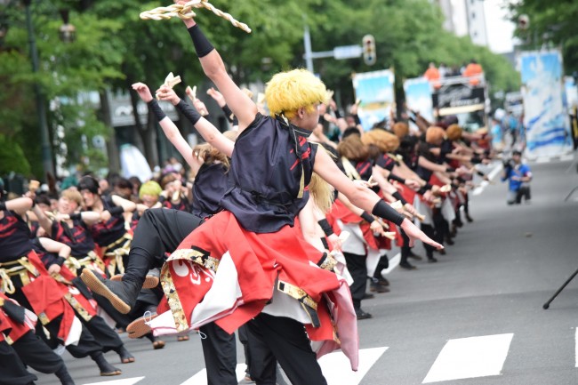 Many people dancing for Soran Festival dance in Sapporo.
