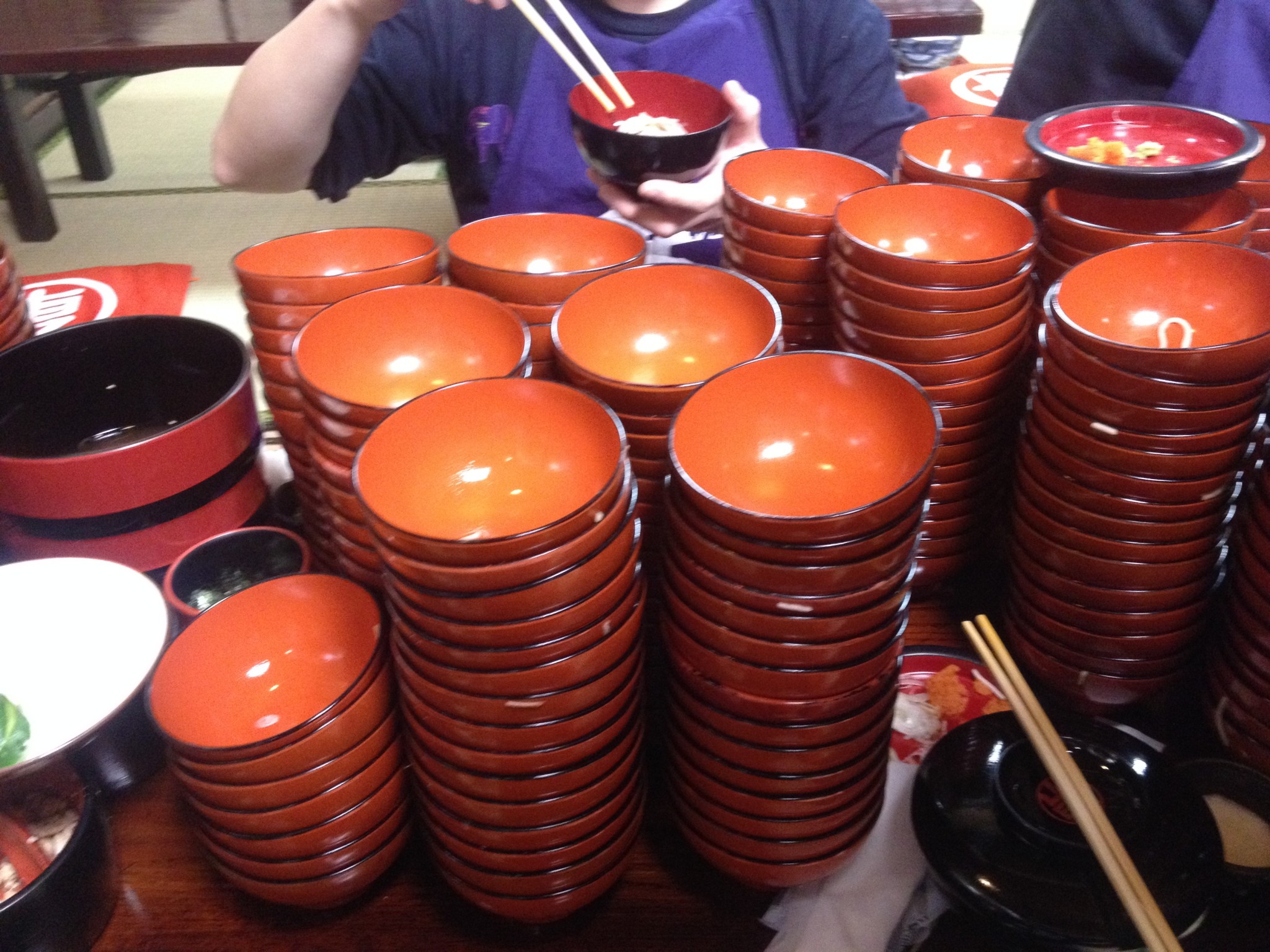 Can you eat 100 bowls of soba?