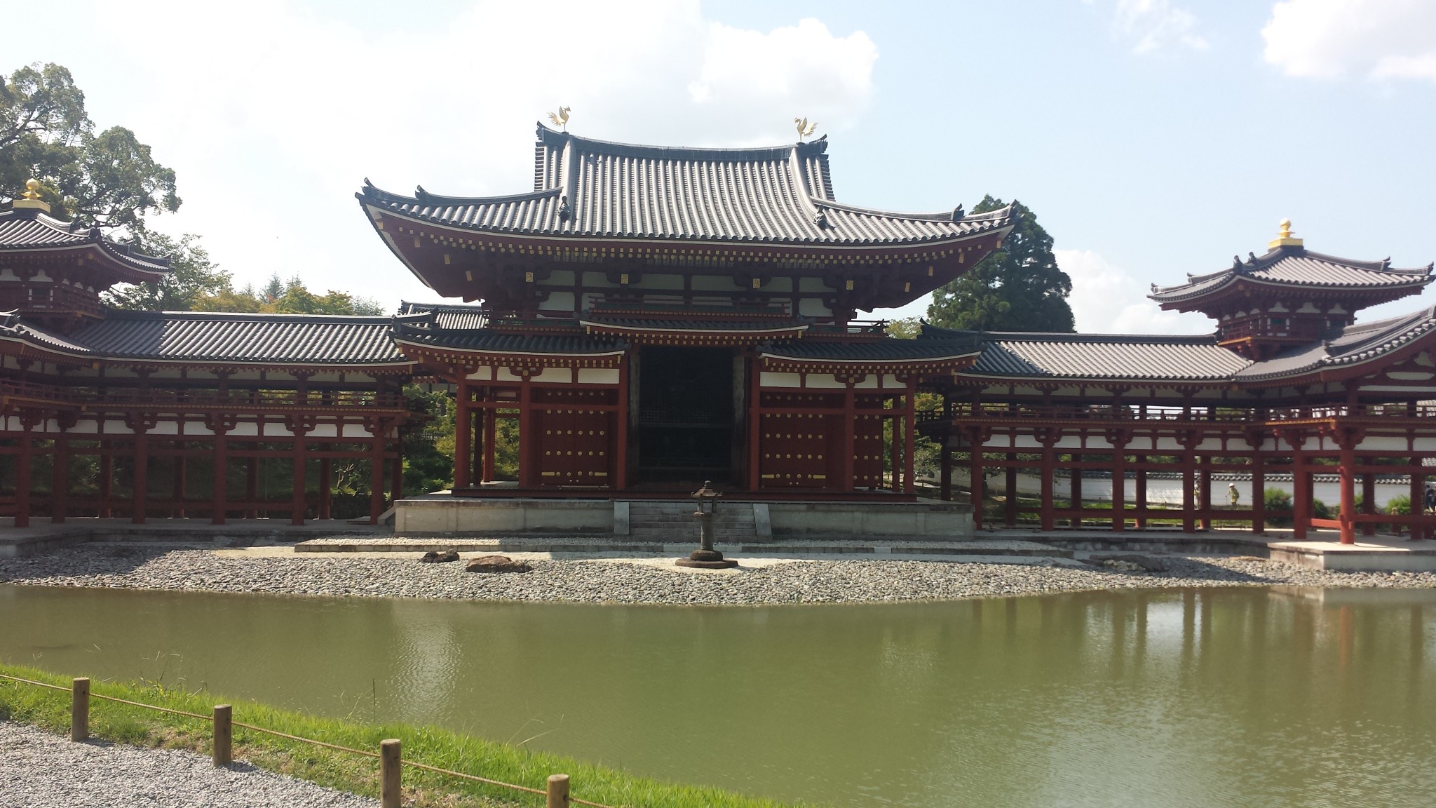 Uji city: visit the Byodoin temple on the 10 yen coin