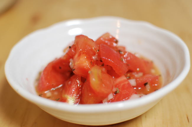 An even simpler tomato salad!
