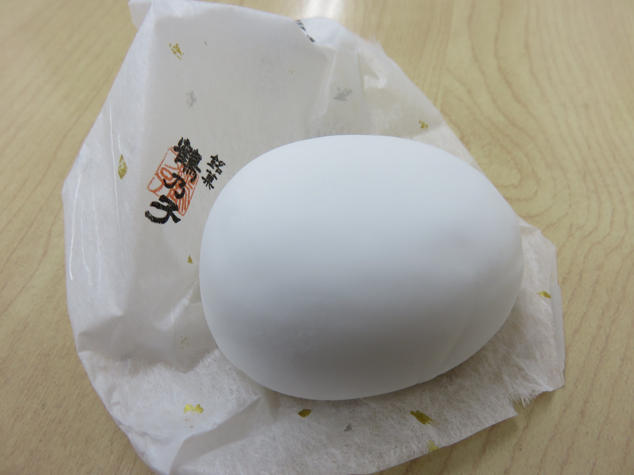 What does a marshmallow “egg” have to do with White Day?