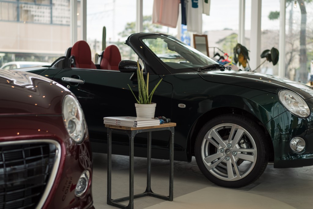 Copen Local Base, a café for car lovers in Kamakura