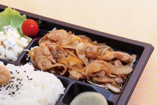 Shougayaki has the taste and aroma of ginger, and is a common bento item in Japanese food
