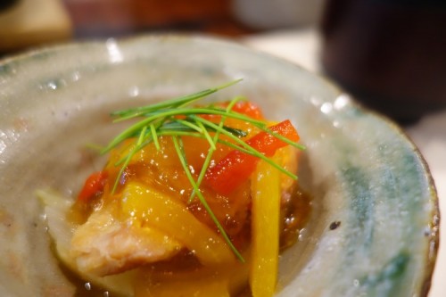 The sixth course, Sumono (酢物), was salmon nanban-zuke (南蛮漬け; fried fish in vinegar sauce), which delightfully cleansed the tastes in our mouths again, this time with acidity.