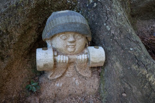 The Jizo wearing the cap I saw on the trail in Mount Misen, Miyajima
