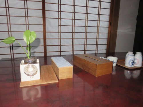 Table setting in Arita guest house