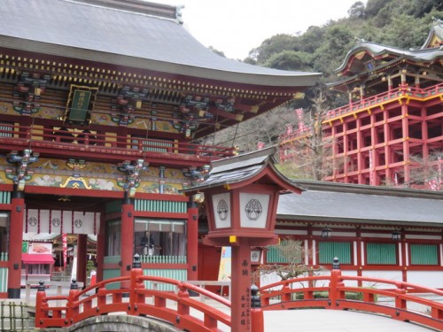 See the Stunning Yutoku Inari Shrine – One of the Most Famous Inari Shrines in Japan!