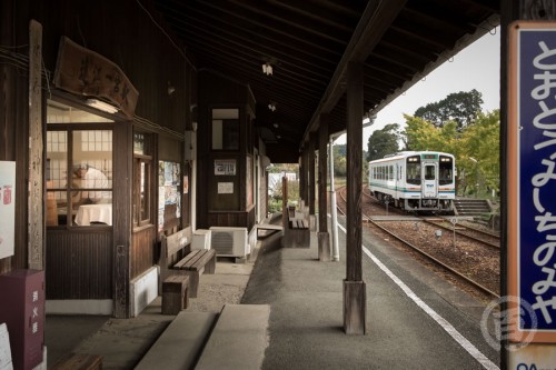 Tenryu Hamanako: A Pleasant Train Ride Along the Lake