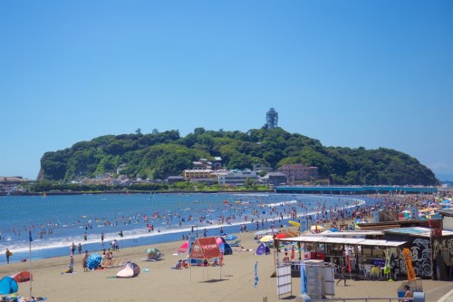 Enoshima beach is one of the closest beach from Tokyo.