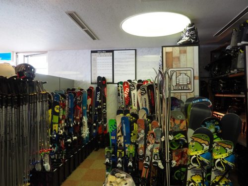 Sortierter Shop für Skiausrüstung