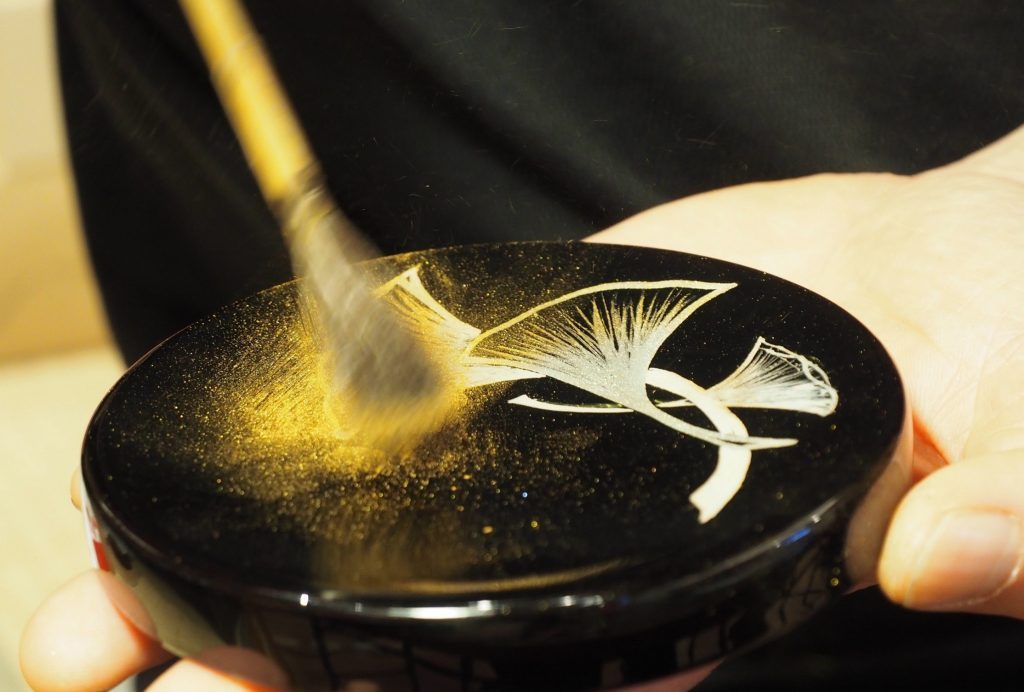 The Traditional Craft in Yuzawa: Kawatsura Lacquerware