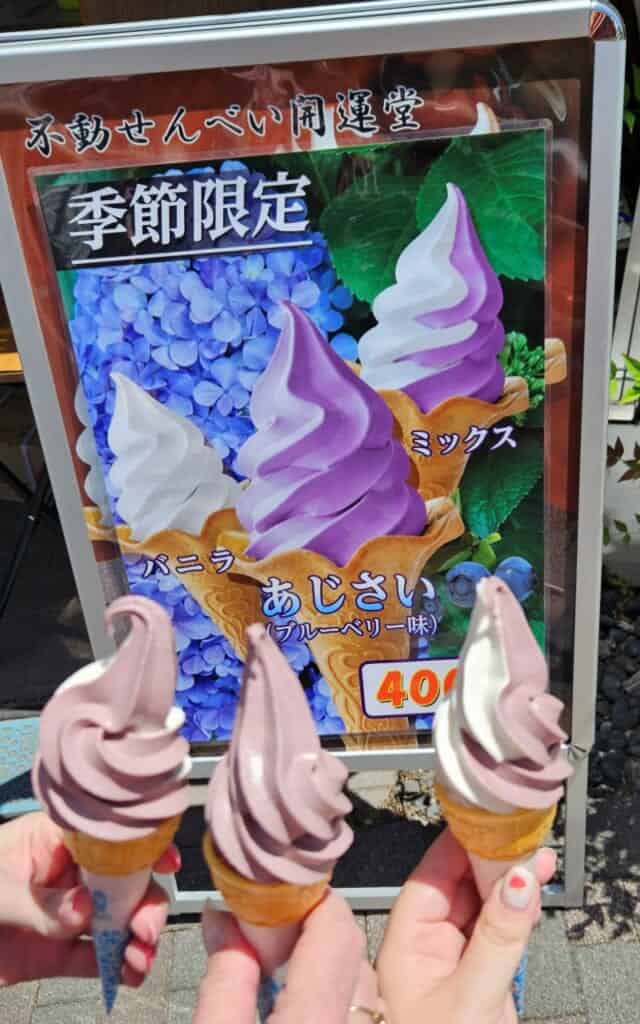 Gelato giapponese al gusto ortensia