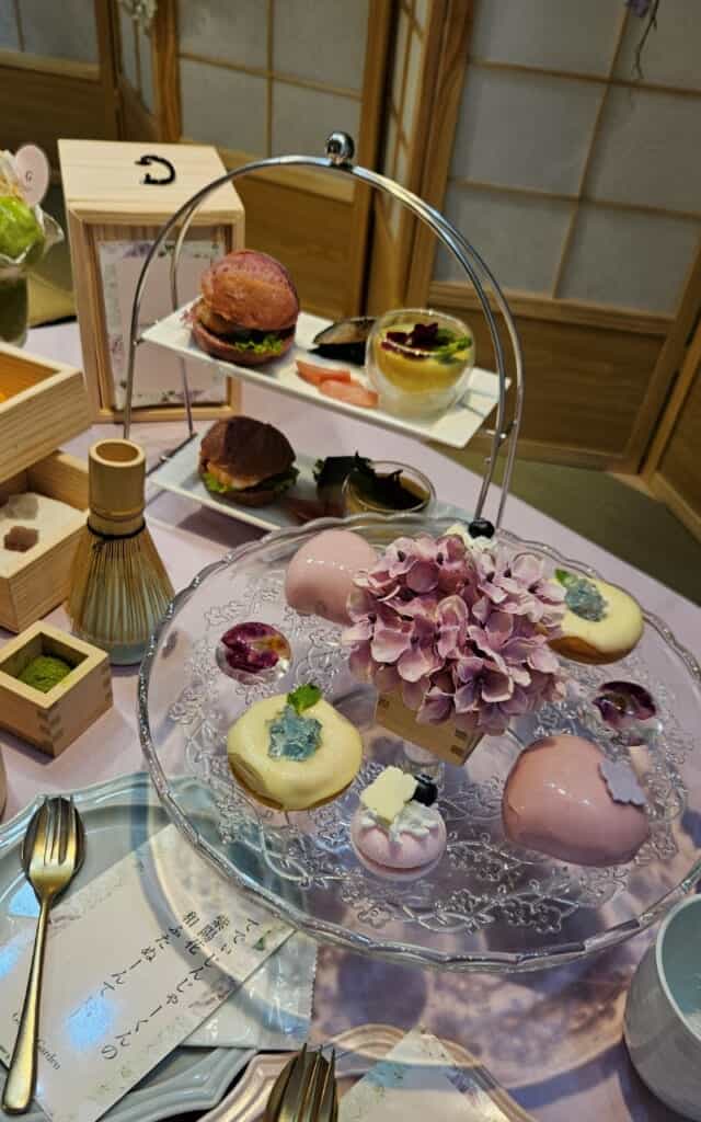 Afternoon Tea a tema ortensie in Giappone